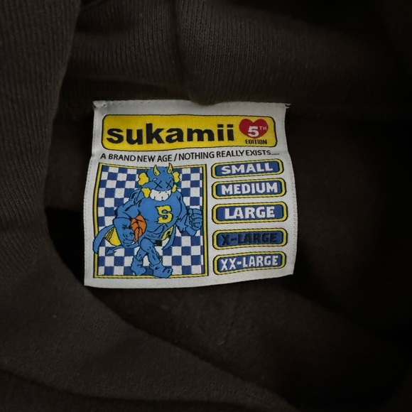 Sukamii Hoodie - Picture 2 of 5